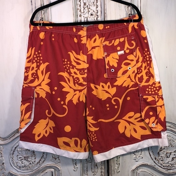 Men’s Mossimo Red and Yellow Hawaiian Print Swim Trunks Size Large - Picture 5 of 10